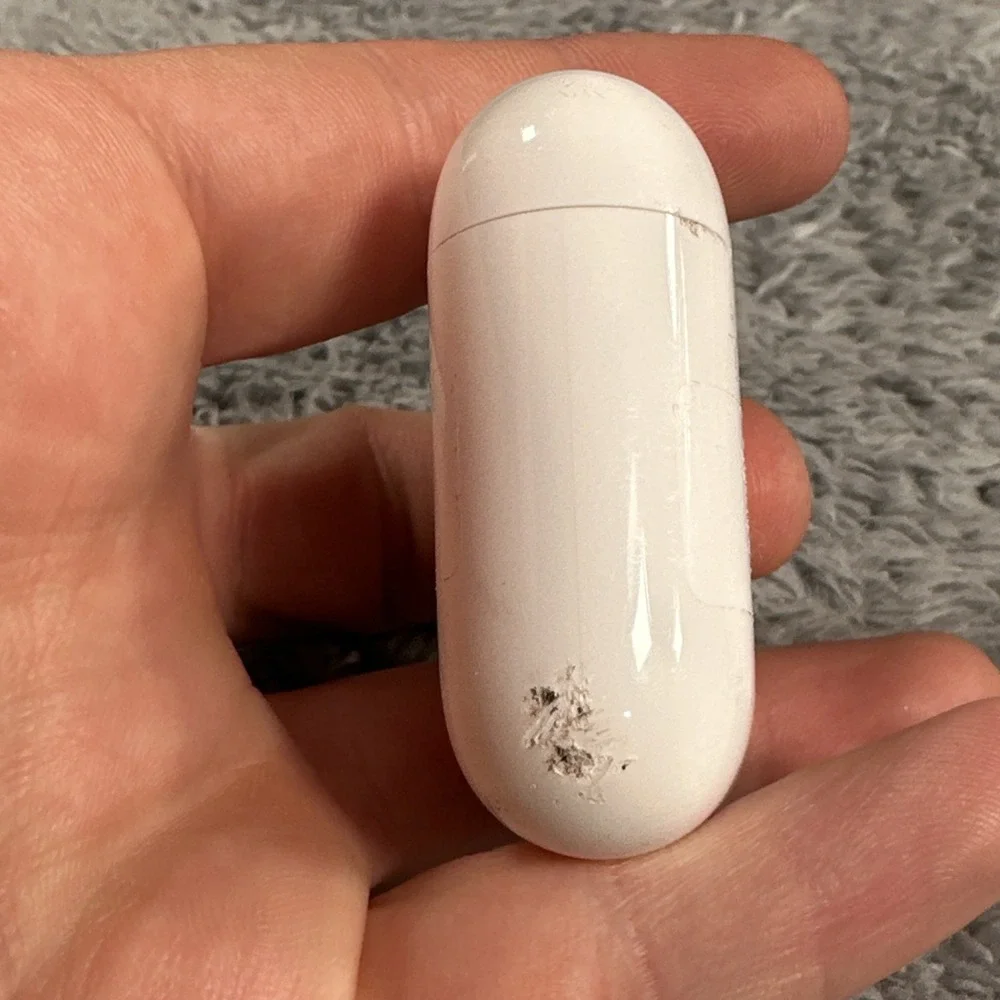 Genuine Apple AirPods Charging Case Only For Models: A1602 A1523 A2031 A2032